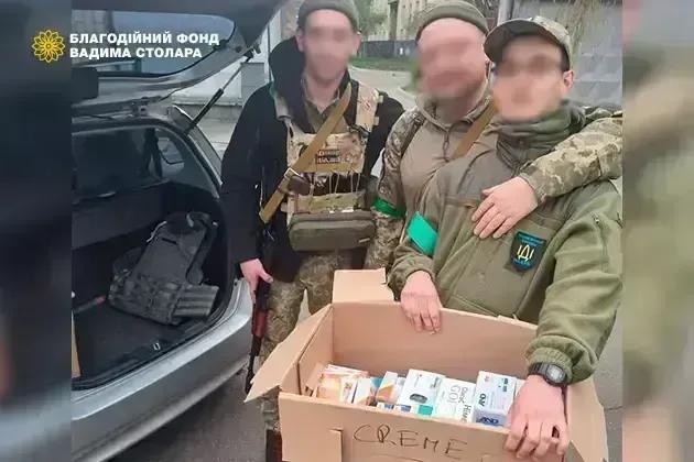Volunteers of the foundation purchased and delivered medicines for Ukrainian defenders