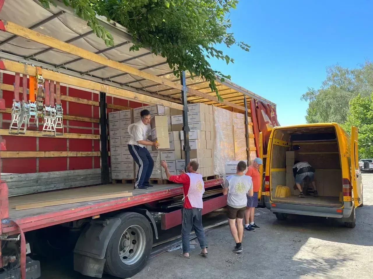 Для ВПО на Дніпропетровщині доставили кілька тонн продуктової допомоги