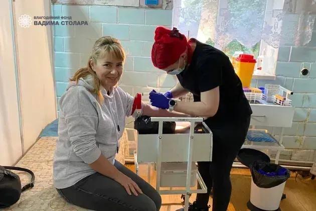 Стартував проєкт з обстеження організму за показниками крові для жителей Київщини